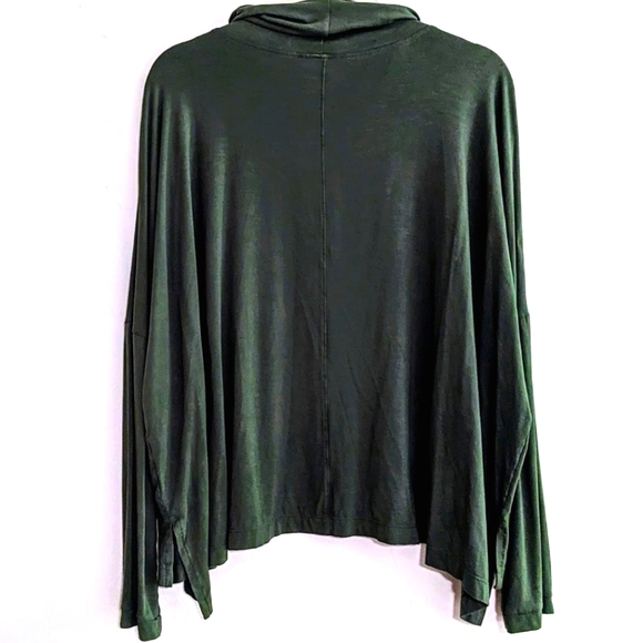 Flutter Clothing Mock Turtleneck Long Sleeve Top Hunter Green Size L/XL - Picture 2 of 5